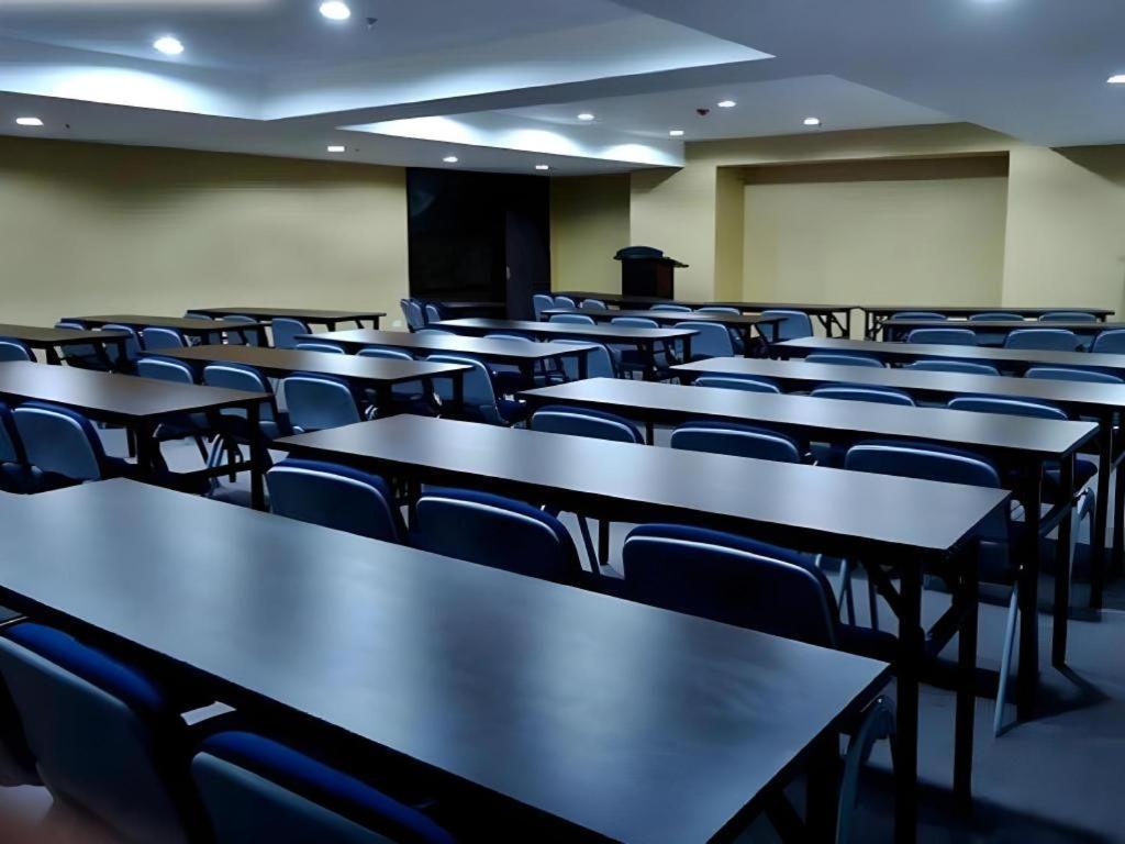 Citylight Hotel Baguio City Екстериор снимка